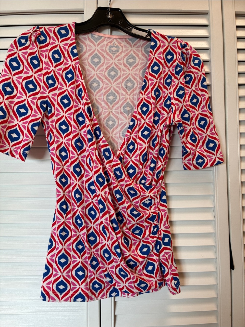 Women’s Pink & Blue Geometric Wrap Top
